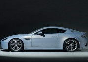 Aston Martin V12 Vantage RS Concept